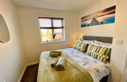 Rugby House | Guest Favourite - Home from Home