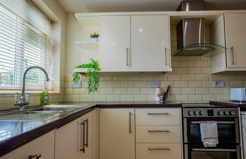 Wyken House | Guest Homes | Manfield Avenue