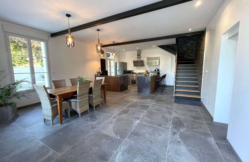 La Sauve Bed & Breakfast | Guest house, 6 adults and 3 children maximum