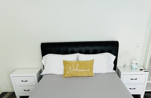 Atascadero House | Guest House Amongst the Oaks with Pool, Close to Town