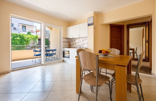 Neum Apartment | Guest House Ardiana/Room I for 3 people