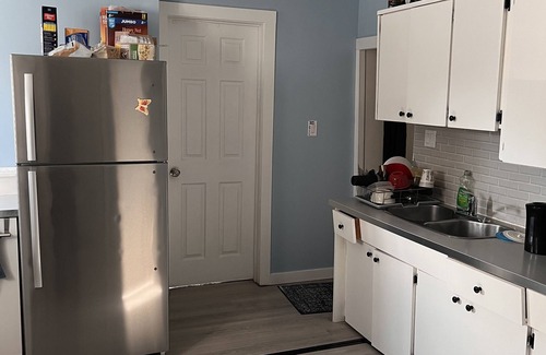 Winnipeg House | Guest House - At heart of Winnipeg close access to the airport and downtown area