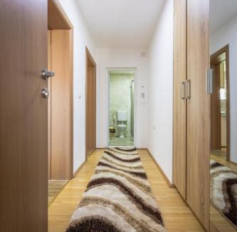Gevgelija House | Guest House - Axios