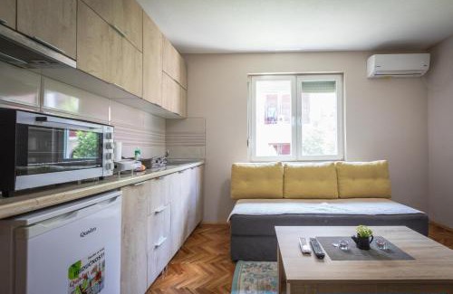 Gevgelija House | Guest House - Axios