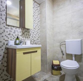 Gevgelija House | Guest House - Axios