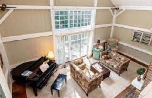 Arnold House | Guest house by the Bay