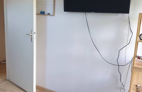 Lourdes Bed & Breakfast | Guest House 'Chambre D'hôtes 2 Prs Avec Balcon' with Mountain View, Shared Terrace and Wi-Fi