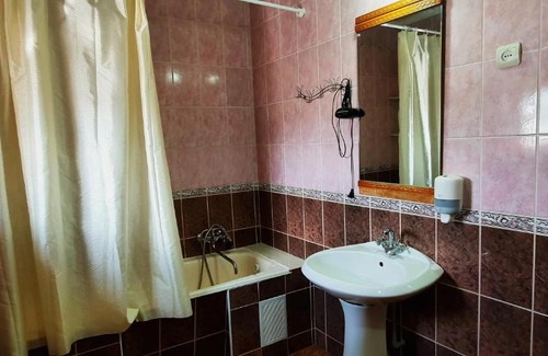 Kamensk-Shakhtinsky Hotel | Guest House DD