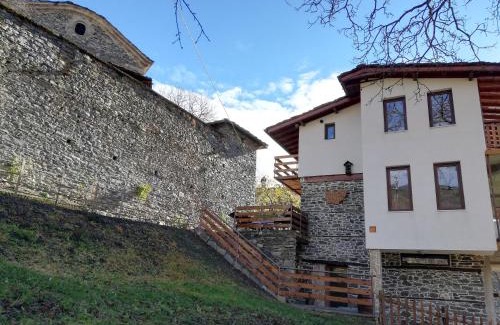 Kosovo House | GUEST HOUSE ELENA