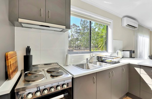 Diggers Rest House | Guest house farm stay located in diggers rest close to airport Melbourne