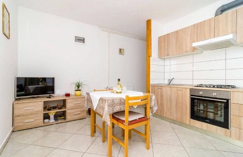 Zupa dubrovacka Apartment | Guest House Fontana - One Bedroom Apartment with Balcony and Sea View