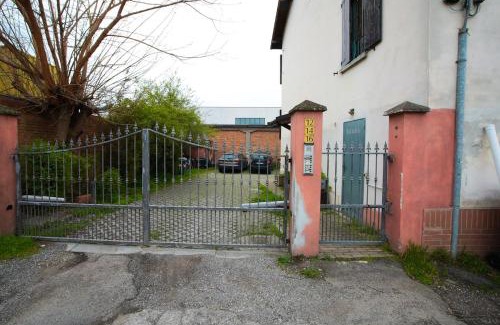 Formigine Apartment | Guest House Formigine