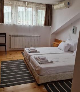 Dobrinishte House | Guest House Garbevi