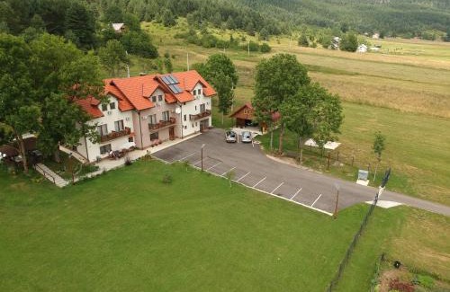 Vrhovine House | Guest House Good Night
