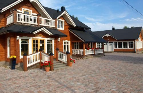 Iisalmi House | Guest House Haapaniemen Hirsikartano