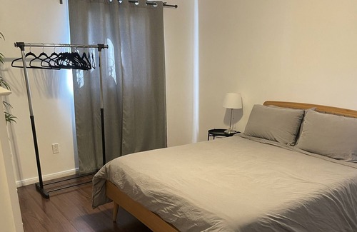 Valley Village House | Guest house in a nice neighborhood