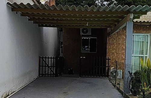 Muquem House | Guest house in Florianópolis