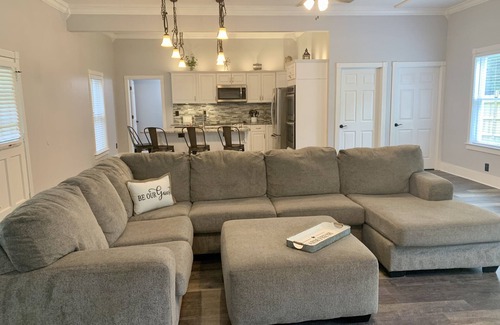 Inman House | Guest House in Griffin