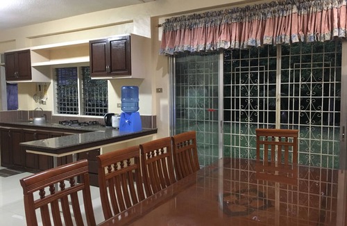 Tagbilaran House | Guest house in Tagbilaran City