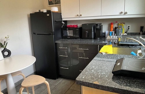 Riverview Cottage | Guest house in West Seattle