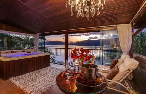 Florianopolis House | Guest House Isadora Duncan