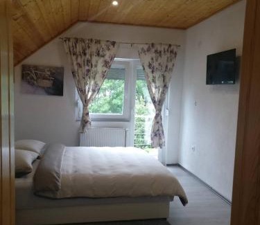 Dreznik Grad House | Guest House Jagoda