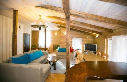 Esto-Sadok House | Guest House Kashtan