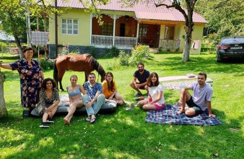 Tsageri House | Guest house Lailashi