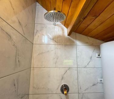 Kukes County Hotel | Guest House Leka