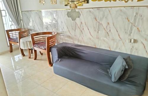 Tetebatu House | Guest House Makassar Beach