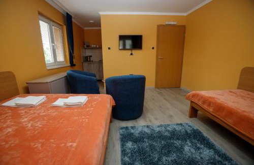 Subotica House | Guest house Mali hotel