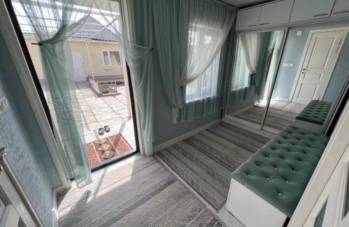 Talas House | Guest House "MIDNIGHT"