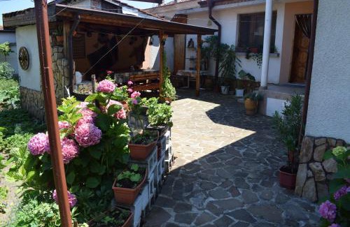 Chernomorets House | Guest house Nedyalkovi