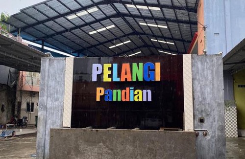 Sumenep House | Guest House Pelangi