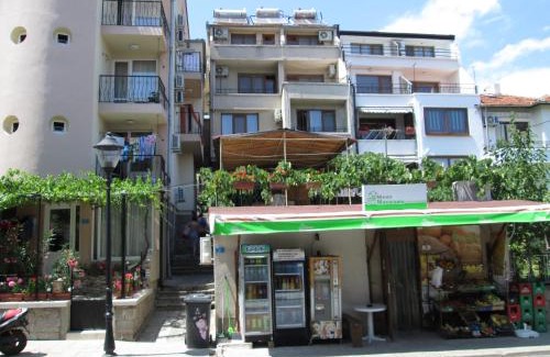 Sozopol House | Guest House Plada View