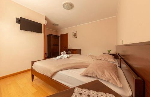 Podgorje House | Guest House Pod Slavnikom