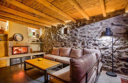 Karlovo House | Guest House Podkovite