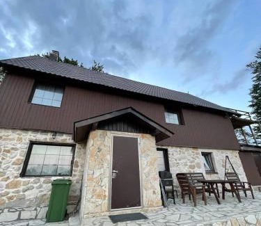 Zabljak House | GUEST HOUSE PRIVAL.CLUB