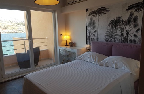Pag House | Guest house Revelin
