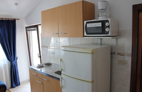 Ploce Apartment | Guest House San Antonio-One Bedroom Apartment with Balcony no.2