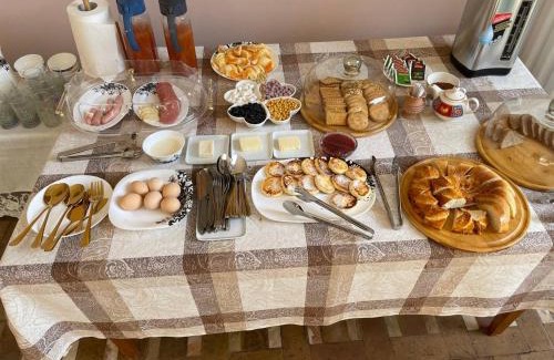 Samarkand House | Guest House Shakuri