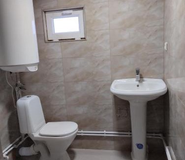 Mazeri House | Guest House Shuan