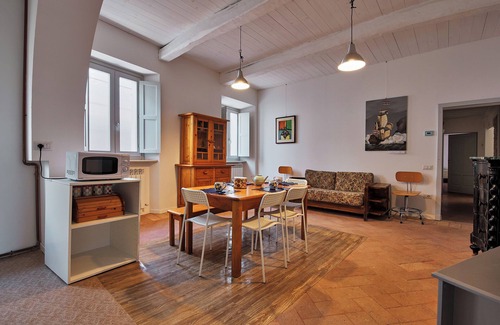 San Severino Marche House | Guest House Viaroma