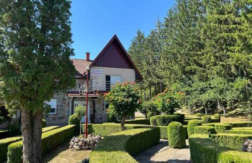 Kraljevo House | Guest House Vila Aleksa