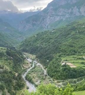 Kukes County House | Guest House Vukaj