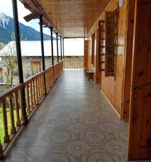 Mazeri House | Guest House Waterfall
