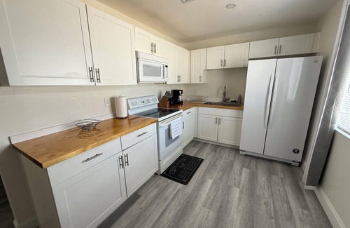 Mangonia Park House | Guest house West Palm Beach 2br/1.5 bath