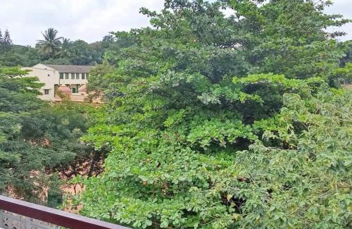 Shivaji Nagar Apartment | Guest inn Luxury