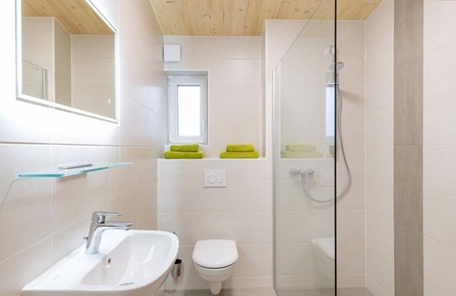 Veitsbronn Apartment | Guest room/apartment John family - Apartment with kitchen