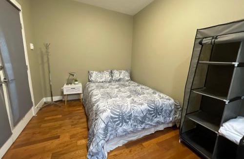 Langford House | Guest room with private bath in Langford